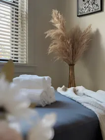 2 Bedrooms • Cozy & Relaxing Stay • Free Parking - Image 5