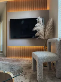 2 Bedrooms • Cozy & Relaxing Stay • Free Parking - Image 3