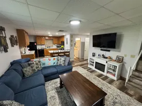 Escape to Cherrywood - Image 4