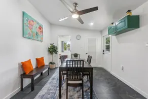 Modern Tampa Getaway - 3 mins from Bucs Stadium - Image 5