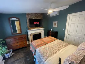 Downtown 3BR duplex full kitchen parking off i-787 - Image 3