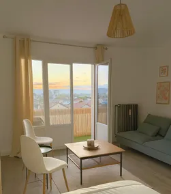 Close to train station, balcony, parking | Friendly & Quiet - Image 2