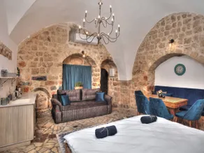 Odem Suite at the Avnei HaChoshen Estate - Image 2
