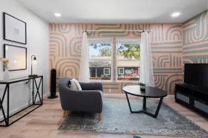 *NEW* The Cozy Canvas Casita in Downtown Mckinney - Image 2