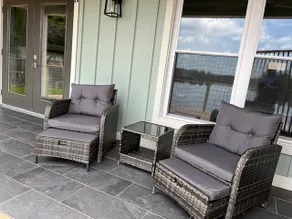 Lakefront Paradise! - Image 2