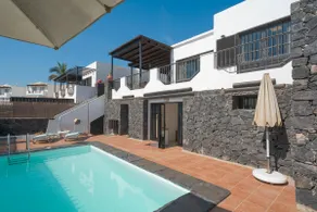 3 bedroom Villa Venus Jupiter and Neptune with private heated pool - Image 3