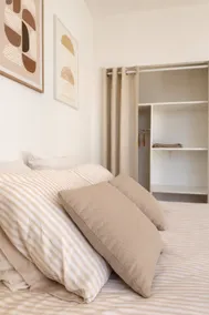Quiet residence • Private balcony • Downtown within walking distance - Image 2
