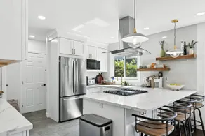 Mid-Century Modern Escape - Image 3
