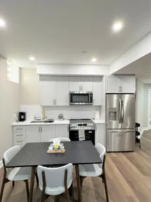 Oakville Oasis – 2BR/2 Bath + Kitchen & 1 Parking - Image 3