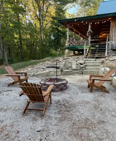 *Luxury Hocking Hills Log Cabin* - Image 5