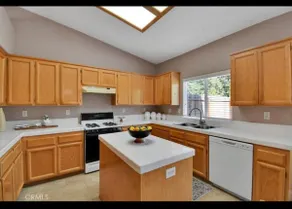 Relaxing Home Away From Home - Image 3