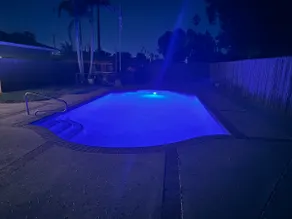 Pool home in heart of Riverside nearCBU EV charger - Image 3