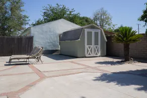 Pool home in heart of Riverside nearCBU EV charger - Image 5