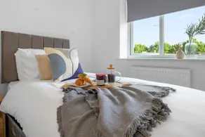 Quiet St Helens Home Near Train Station With Free Parking And WiFi - Image 4