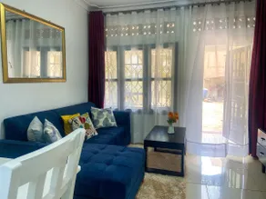 Central, cozy and tidy room by Acacia mall - Image 2