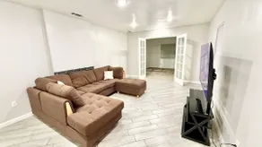 *LRG Clean* 4BD/2BTH, WIFI Sleeps12* - Image 3