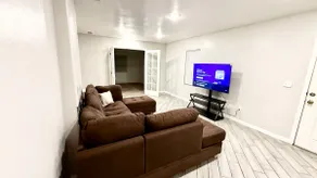 *LRG Clean* 4BD/2BTH, WIFI Sleeps12* - Image 4