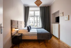 Fancy 2 bedrooms suite on main street • by COTA - Image 2