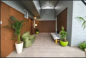 Warm & Welcoming 1BHK Home Away From Home - Image 3