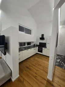 Stylish apartment 2 - Image 4