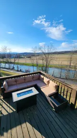 Heavenly Views on The Creek w/HotTub! - Image 3