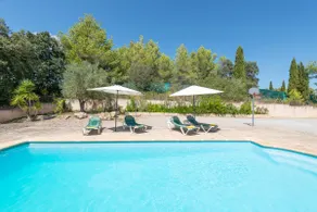Relaxing Countryside Retreat with Pool & Panoramas - Image 5
