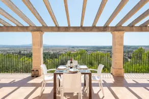 Relaxing Countryside Retreat with Pool & Panoramas - Image 4