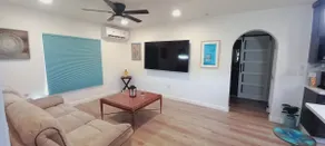 Entire Downtown Home - Casa Azulado - dog friendly - Image 5
