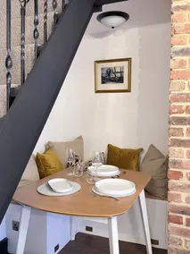 April cottage - Image 5