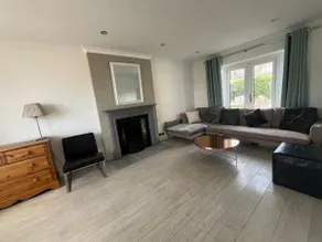 4 bed detached Epsom - Image 2