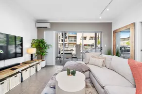 The Sepal & Swan 2BR - Ellenbrook - Image 4