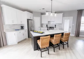 Waterfront Gem Near Kemah | Sunset Views - Image 2