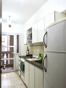 Downtown apartment 2 bedrooms + 1.5 bathrooms WiFi + Smart TV - Image 5