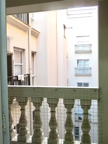 Downtown apartment 2 bedrooms + 1.5 bathrooms WiFi + Smart TV - Image 4
