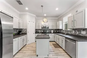 Beautiful 4 BR Home with Pool in Ideal Location - Image 3