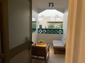 Downtown Terrace Smart entry - Image 2