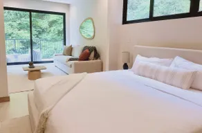 Brisa at Naumi– Partial Ocean Views & Beach Club - Image 4