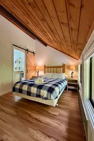 Cozy Oasis | Mountain Views + Ski Shuttle - Image 5
