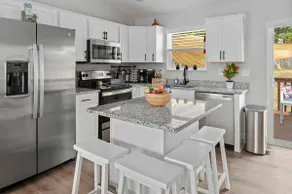 The Gathering Place: 5bed Family Friendly near ARK - Image 2