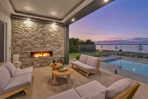 Absolute Waterfront lake house - Image 3