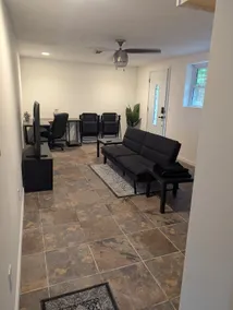 Separate private entry Duplex - Image 2