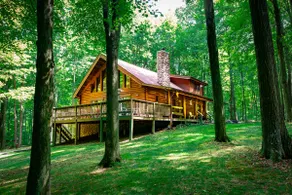 Acorn Haven Bordering Moraine State Park - Image 3