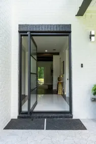 Stunning 4 bd Lux home offering comfort & style - Image 5
