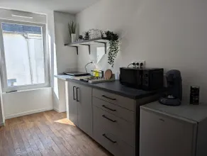 Charming apartment in the city center. - Image 3