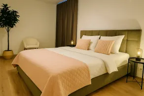 Modern old town apartment | Cathedral - Image 2