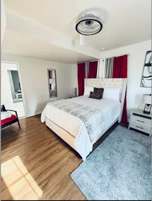 Modern Private Bungalow Near Six Flags - Image 5
