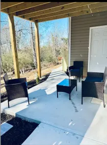 Modern Private Bungalow Near Six Flags - Image 2