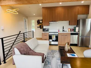 The Laylow Residence: 12 min to SEA and Downtown! - Image 3
