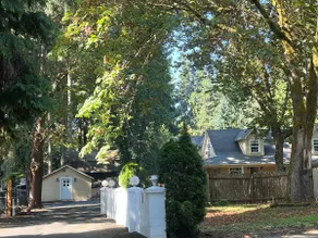 Beautiful gated forested home by Bridgeport Mall. - Image 2