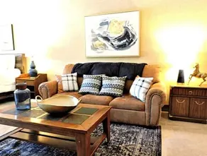 Cliffside Retreat - Image 4